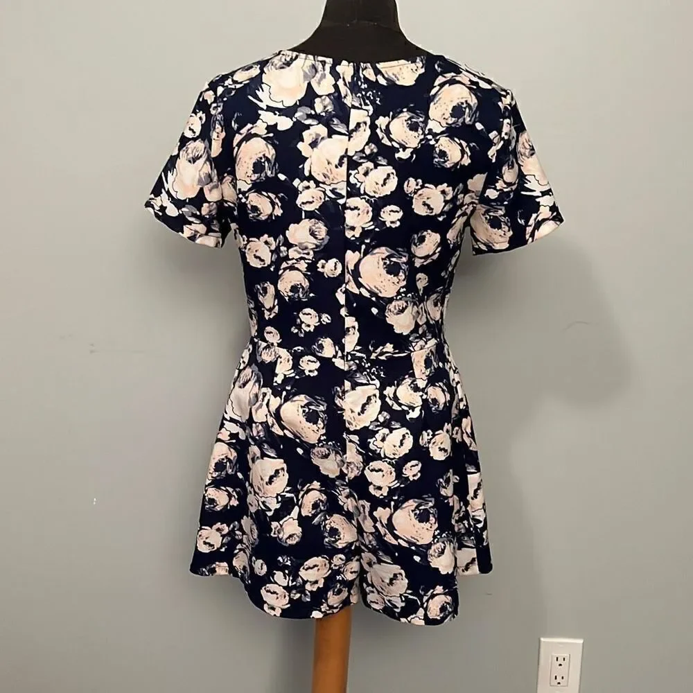 Lush Women's Navy and Pink Floral Back Zipper Short Sleeve Romper